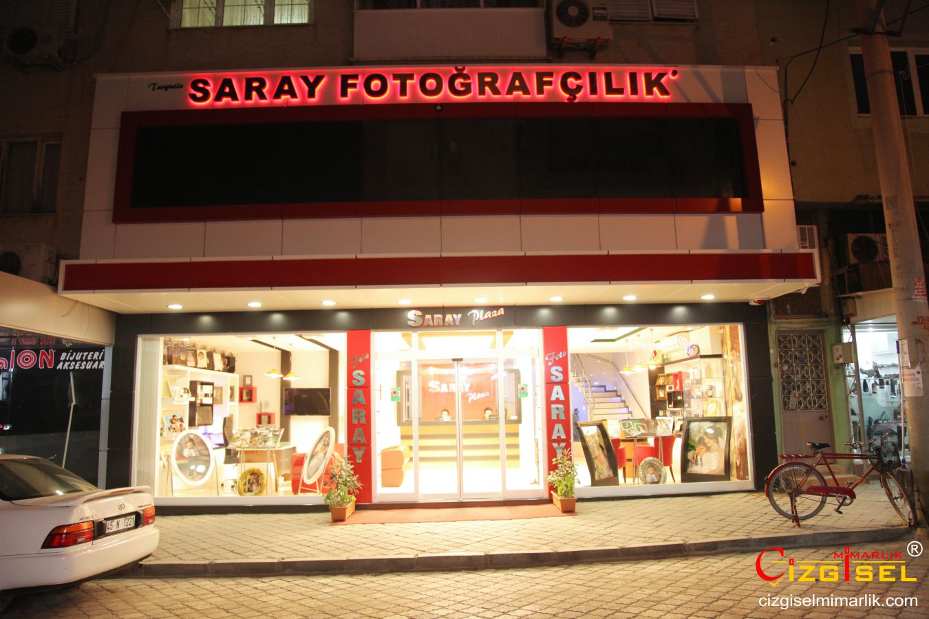 Saray Fotoraflk